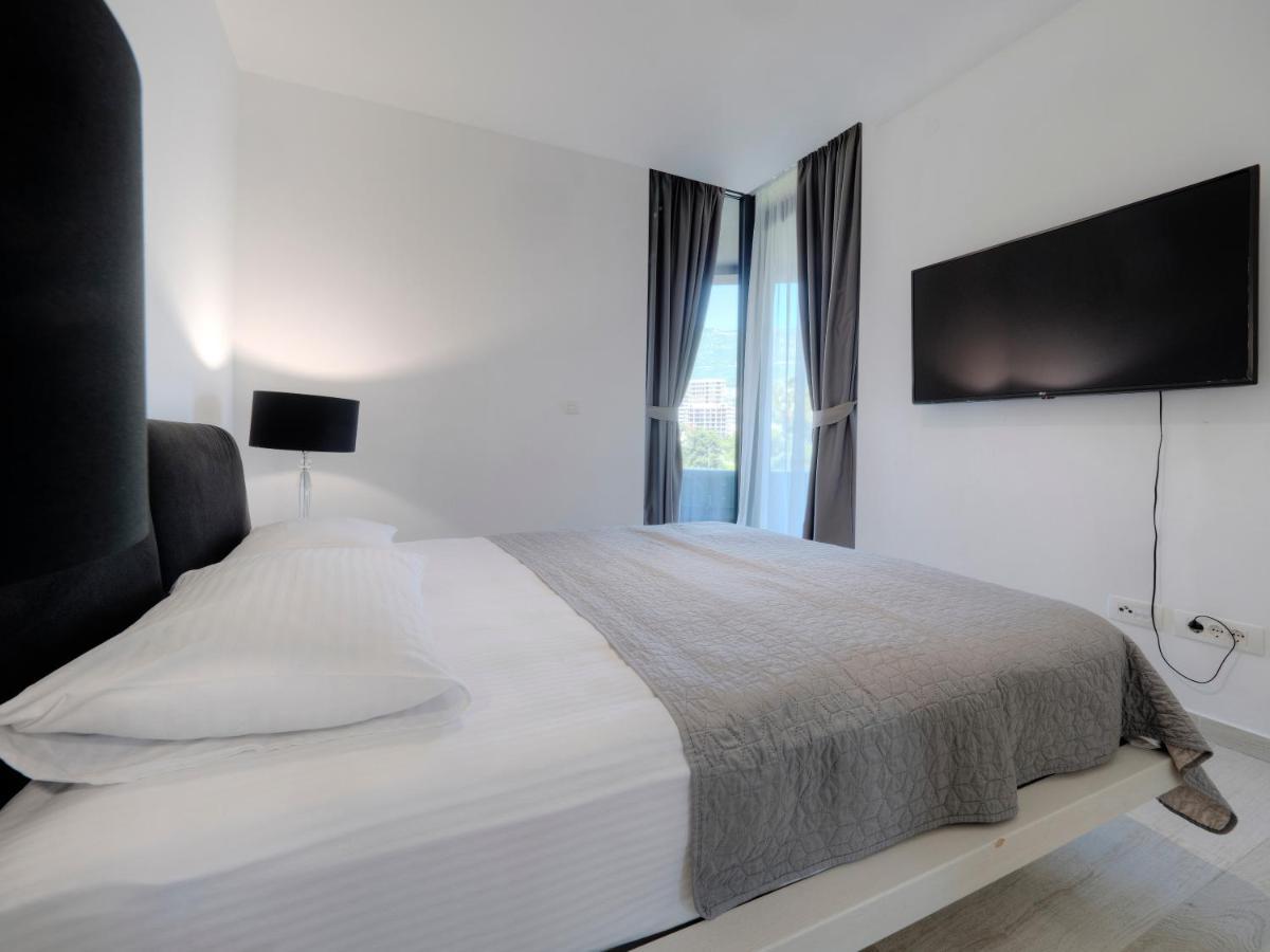 Royal Montesun Apartments Budua Esterno foto