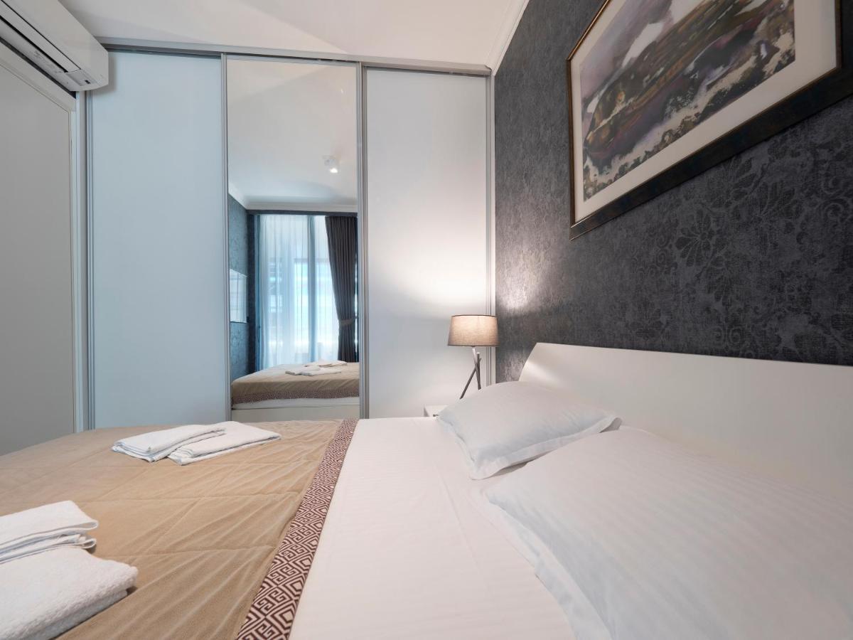 Royal Montesun Apartments Budua Esterno foto